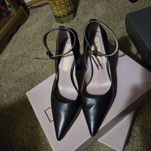 Elegant Black Leather Heels with Ankle Strap